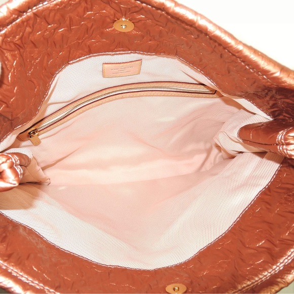 Authentic metallic Louis Vuitton fold over clutch - Picture 3 of 8